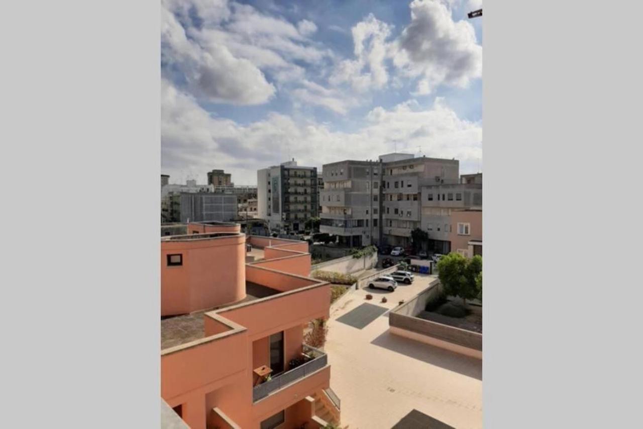Appartamento Bilocale in Lecce Esterno foto